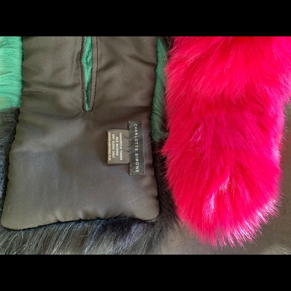 Charlotte Simone scarf - Picture 6 of 8